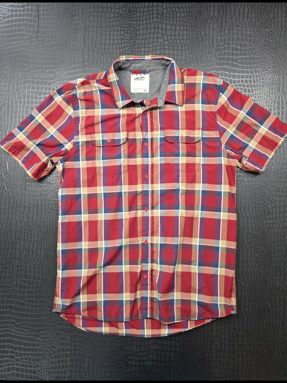 Vans Off The Wall Averill Button Up S/S Red / Midnight Navy Size XL